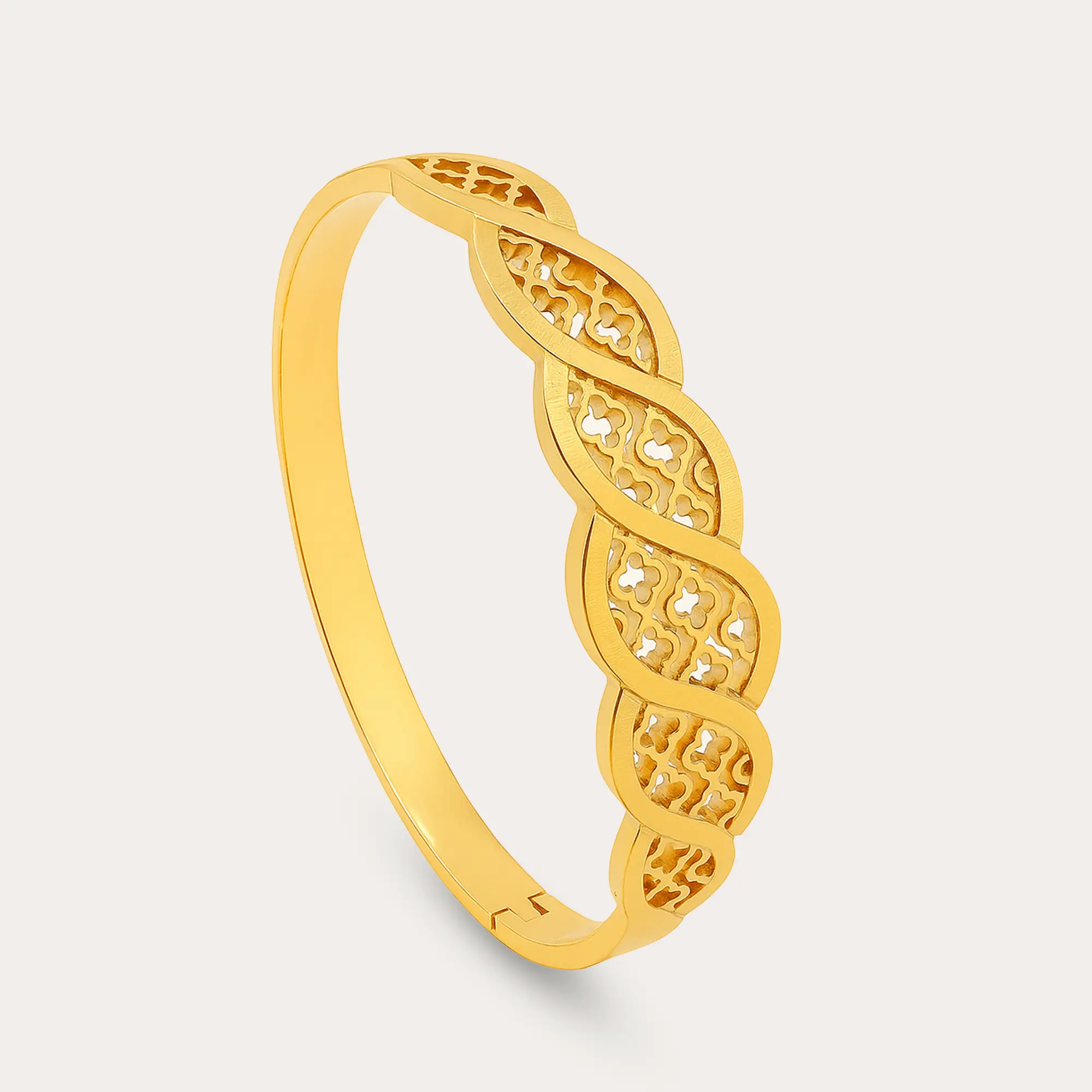 Ryne Win Gold Bracelet - Main