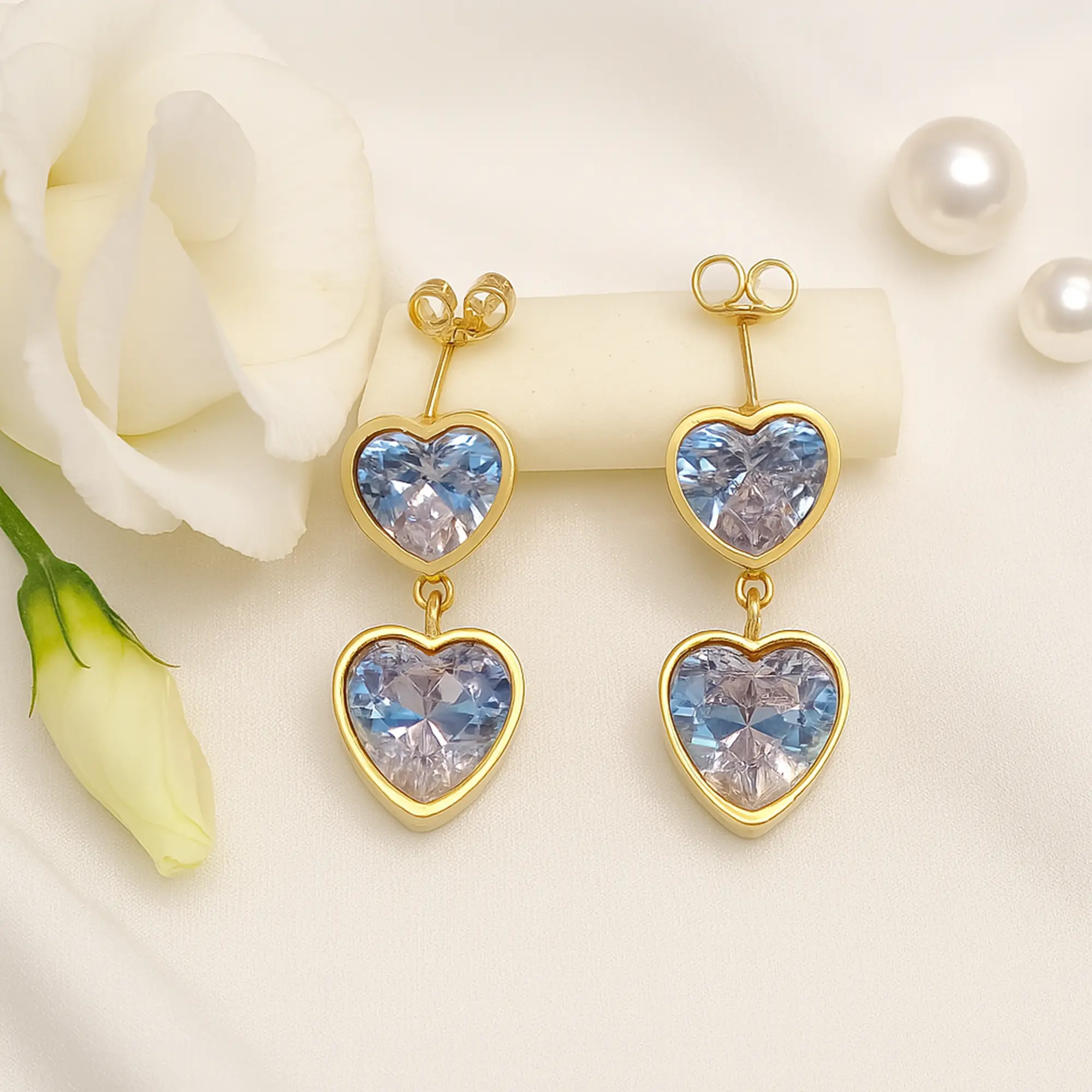 Dimond Shape Golden Color Stylish Earring - Hover