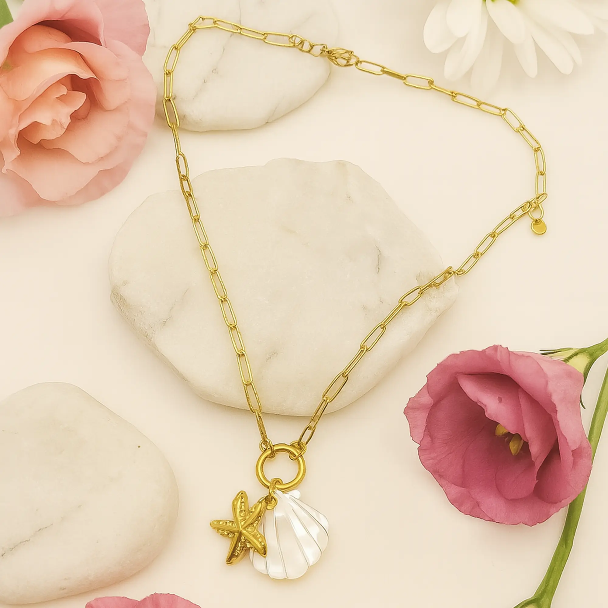 Golden Pearl Necklace - Hover