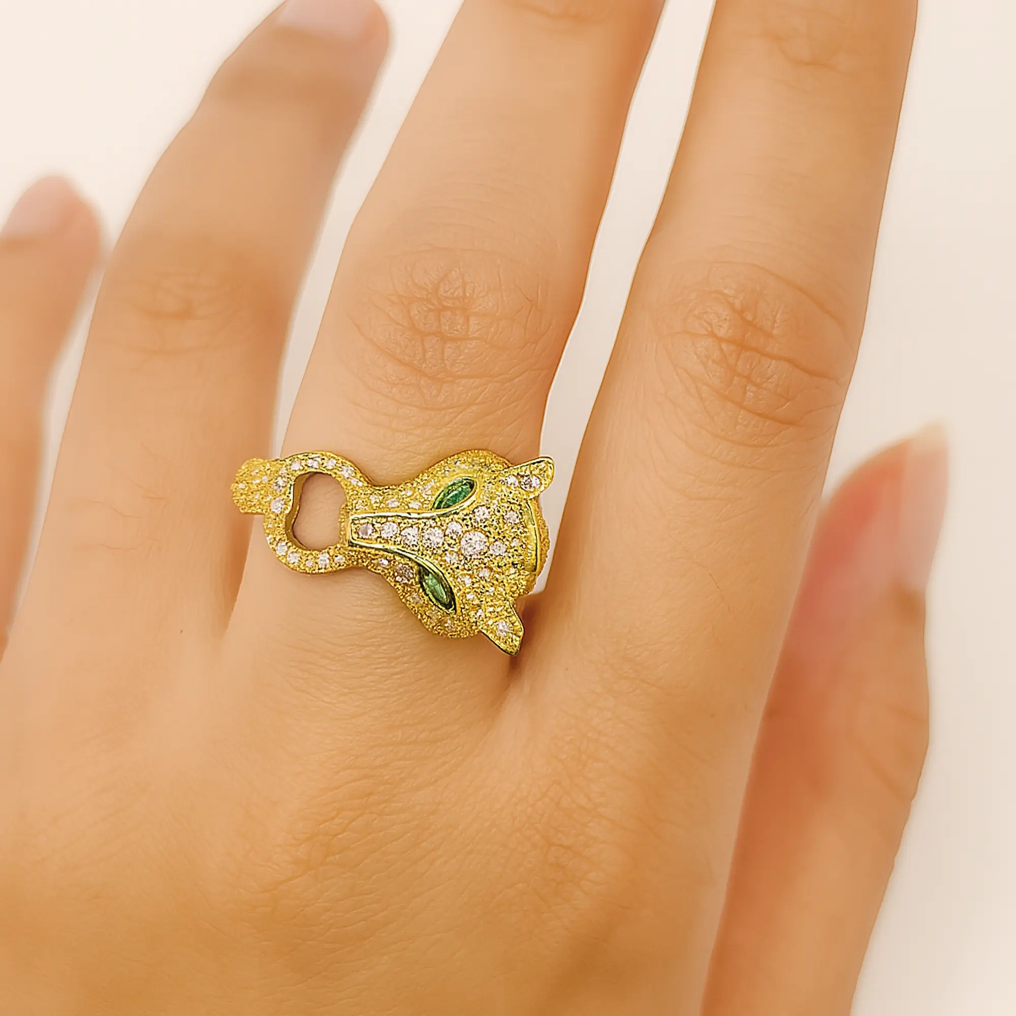 Faceted Band Ring Set - Hover