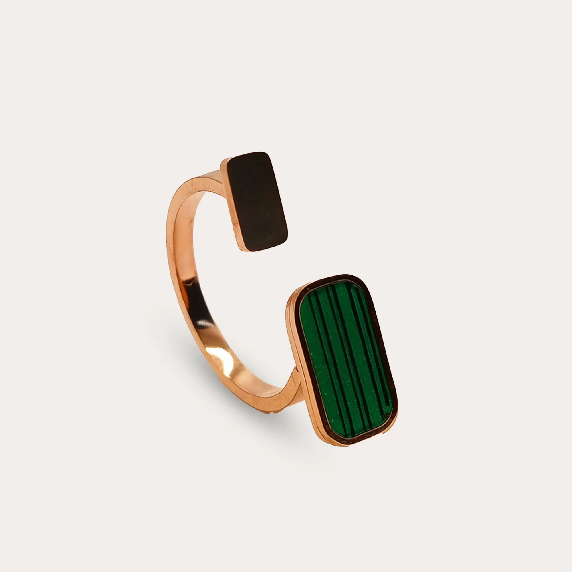 Bold Green Stone Ring - Main