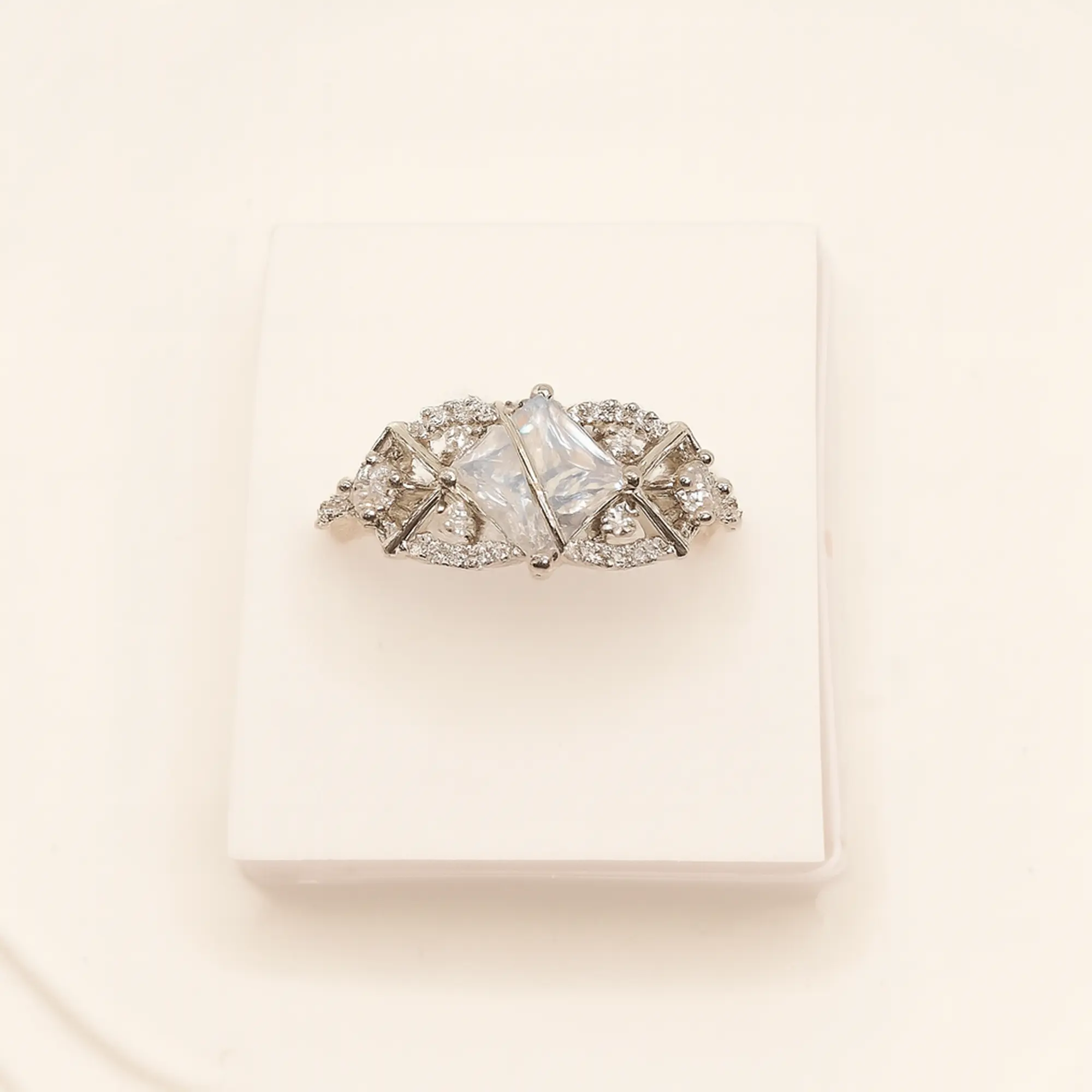 Pave Cluster Ring - Hover