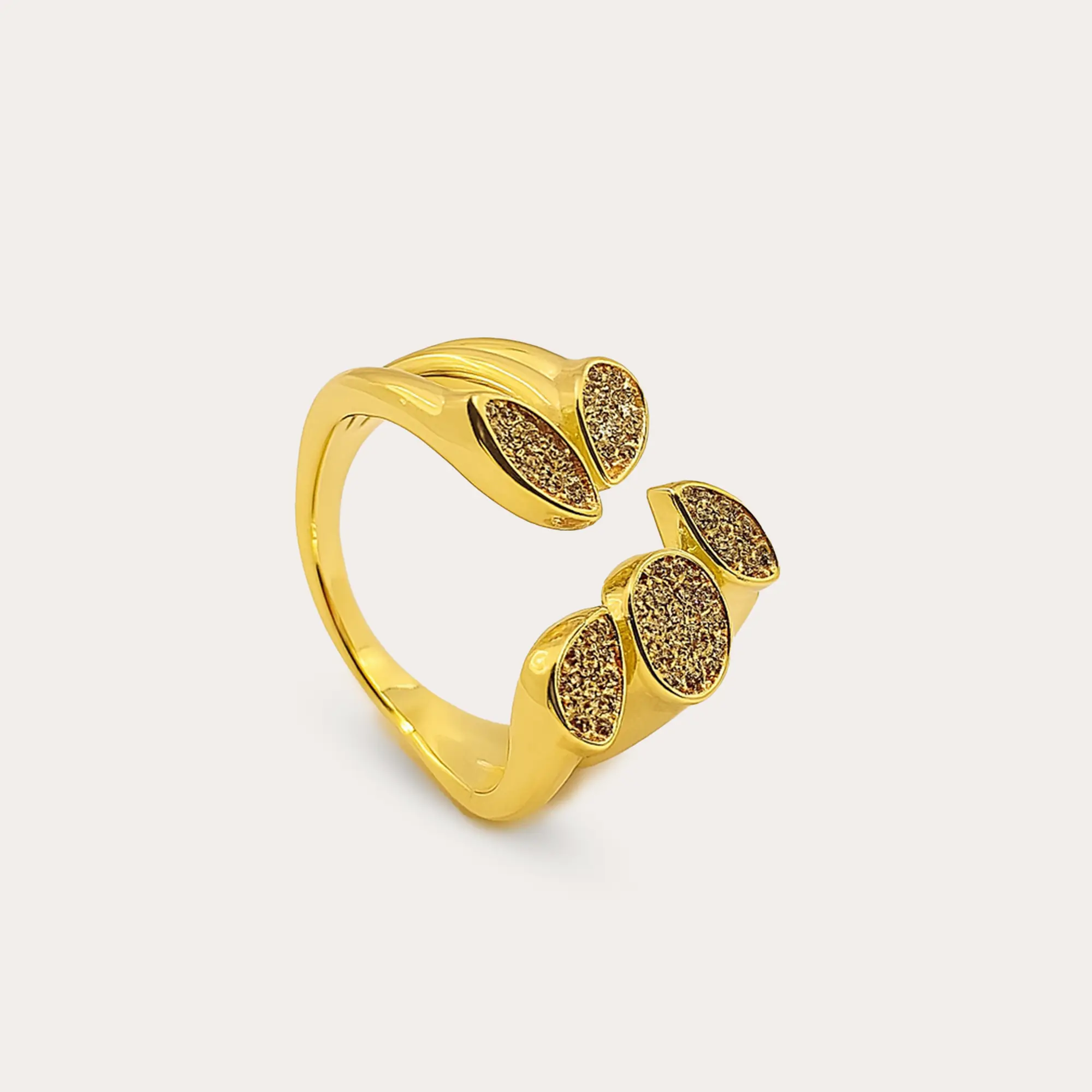 Two Rip Goldan Ring - Main